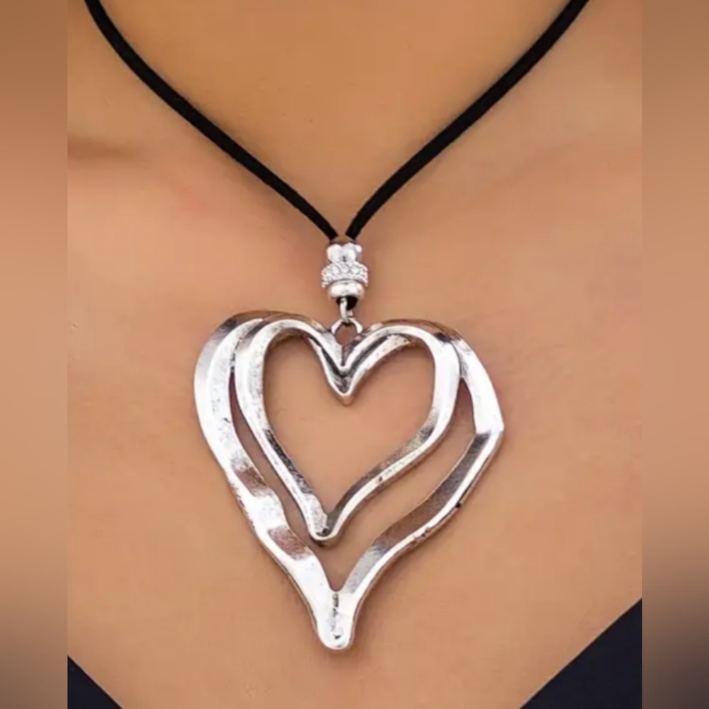 Neckles